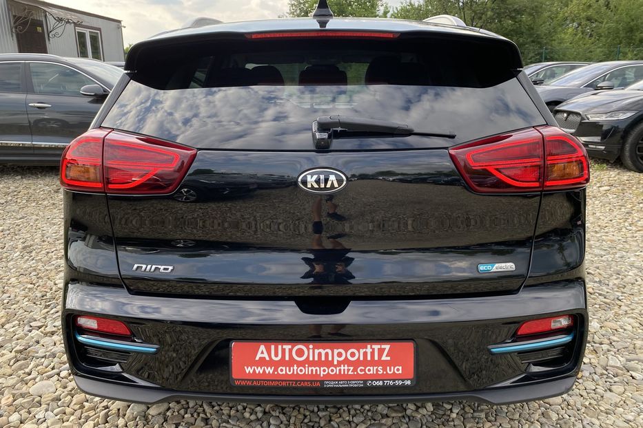 Продам Kia Niro 64кВт Макс.компл.Prestige 2020 года в Львове
