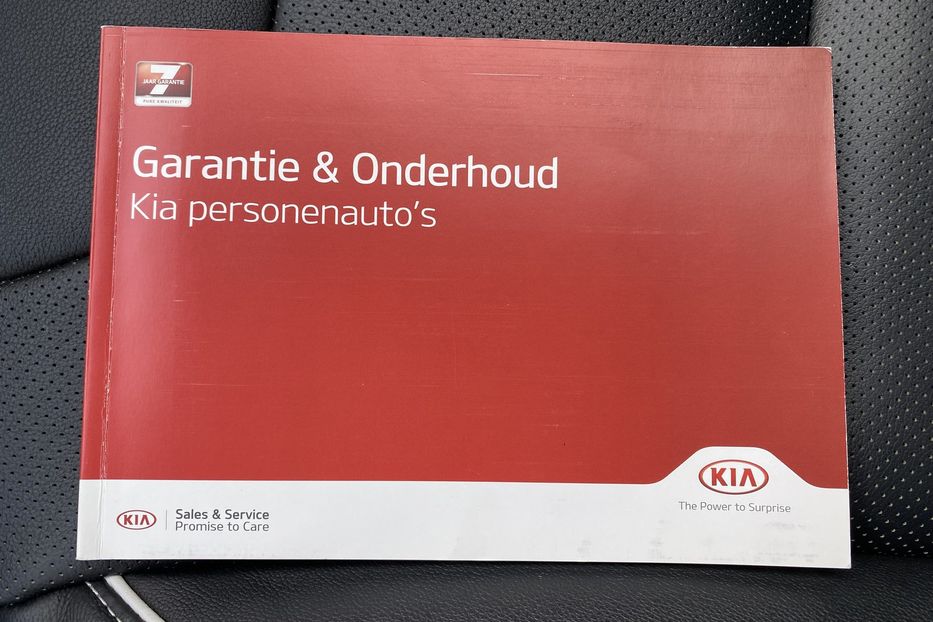 Продам Kia Niro 64кВт Макс.компл.Prestige 2020 года в Львове