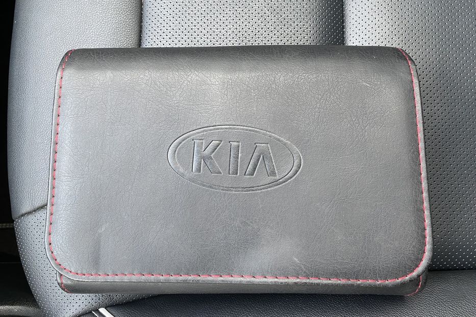 Продам Kia Niro 64кВт Макс.компл.Prestige 2020 года в Львове
