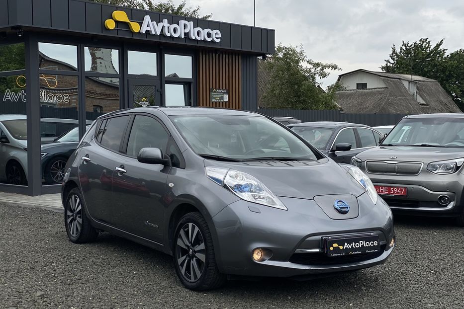 Продам Nissan Leaf 2015 года в Луцке