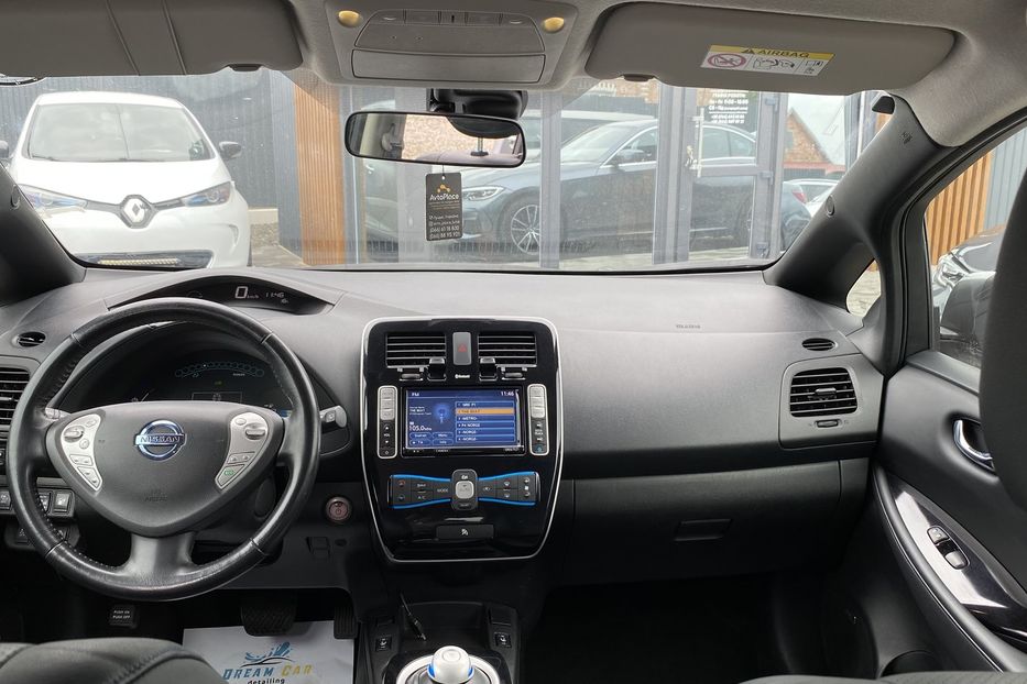 Продам Nissan Leaf 2015 года в Луцке