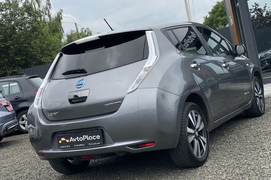 Продам Nissan Leaf 2015 года в Луцке