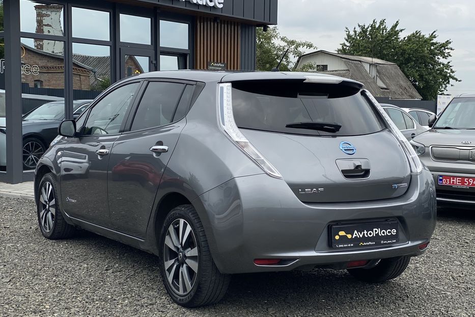 Продам Nissan Leaf 2015 года в Луцке