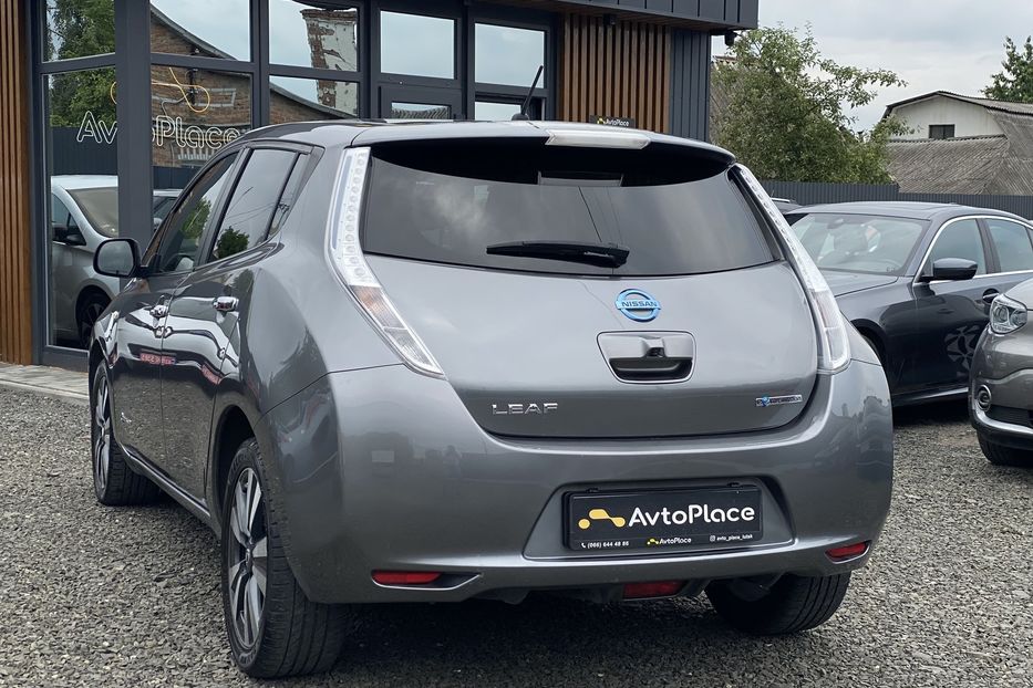 Продам Nissan Leaf 2015 года в Луцке