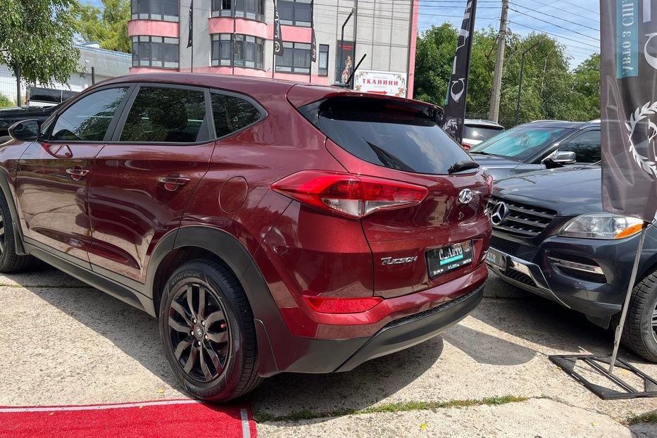 Продам Hyundai Tucson 2016 года в Черновцах