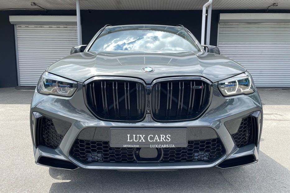 Продам BMW X5 M Competition 2022 года в Киеве