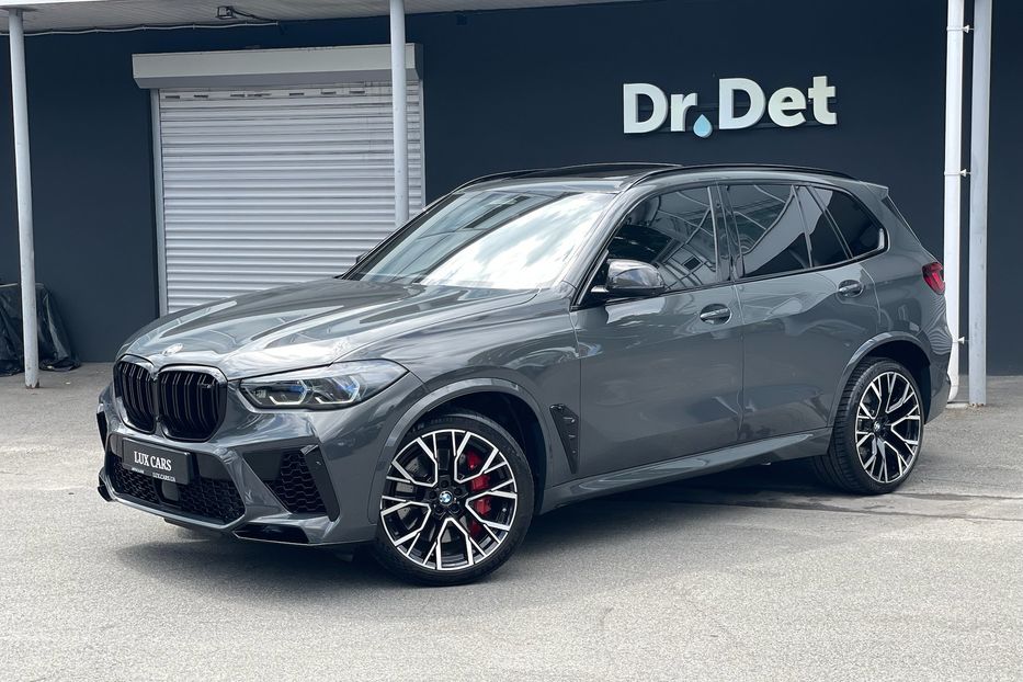 Продам BMW X5 M Competition 2022 года в Киеве
