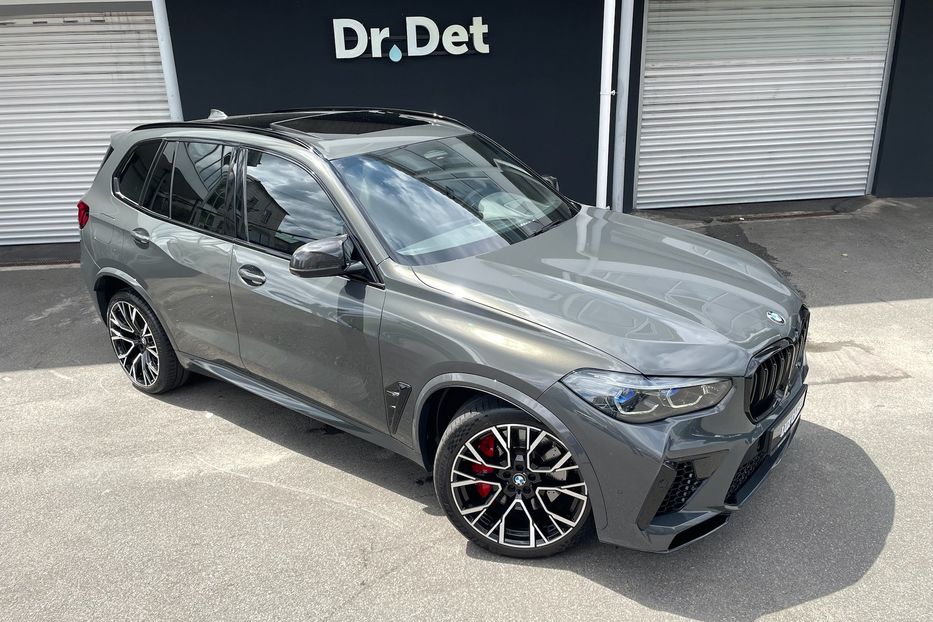 Продам BMW X5 M Competition 2022 года в Киеве