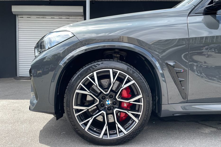 Продам BMW X5 M Competition 2022 года в Киеве