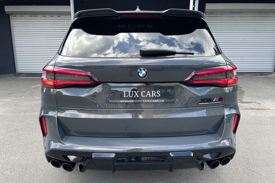 Продам BMW X5 M Competition 2022 года в Киеве
