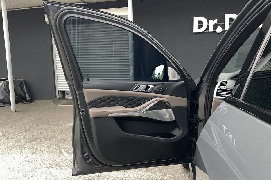 Продам BMW X5 M Competition 2022 года в Киеве