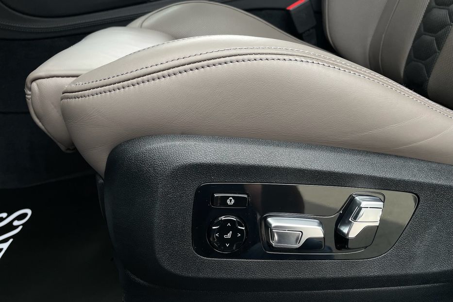 Продам BMW X5 M Competition 2022 года в Киеве