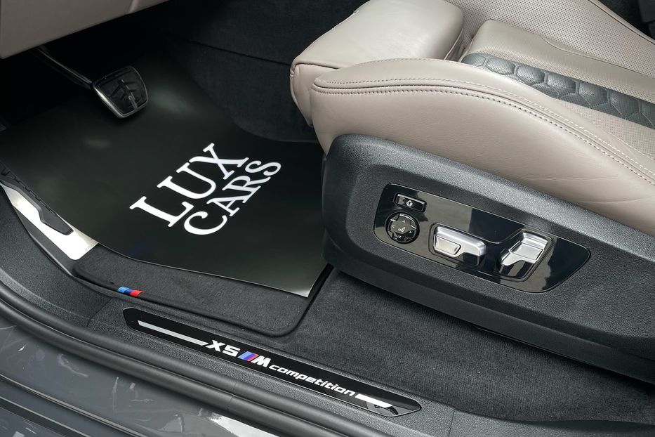 Продам BMW X5 M Competition 2022 года в Киеве