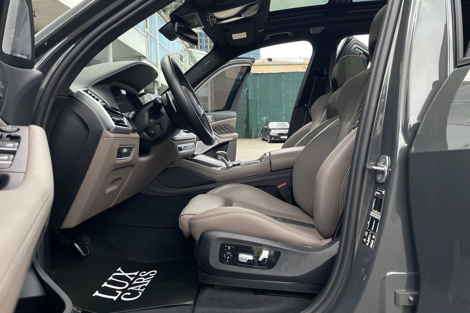 Продам BMW X5 M Competition 2022 года в Киеве