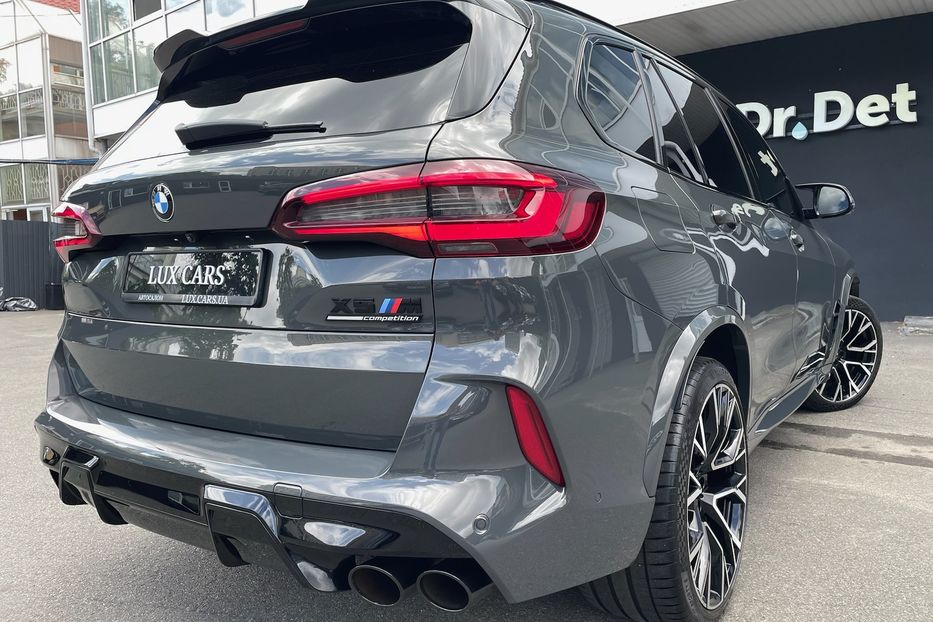 Продам BMW X5 M Competition 2022 года в Киеве
