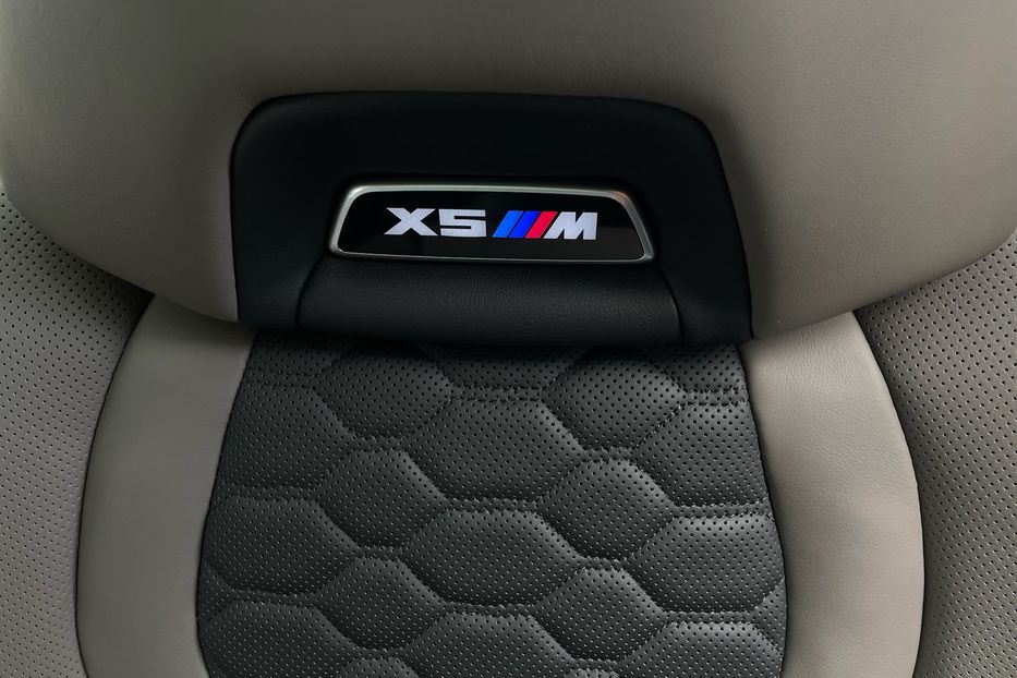 Продам BMW X5 M Competition 2022 года в Киеве