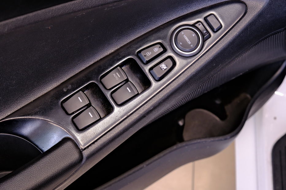 Продам Hyundai Sonata 2015 года в Одессе