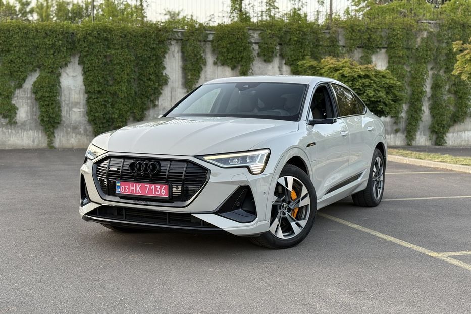 Продам Audi E-Tron 55 авто в Рівному 95kwh 2021 года в Ровно