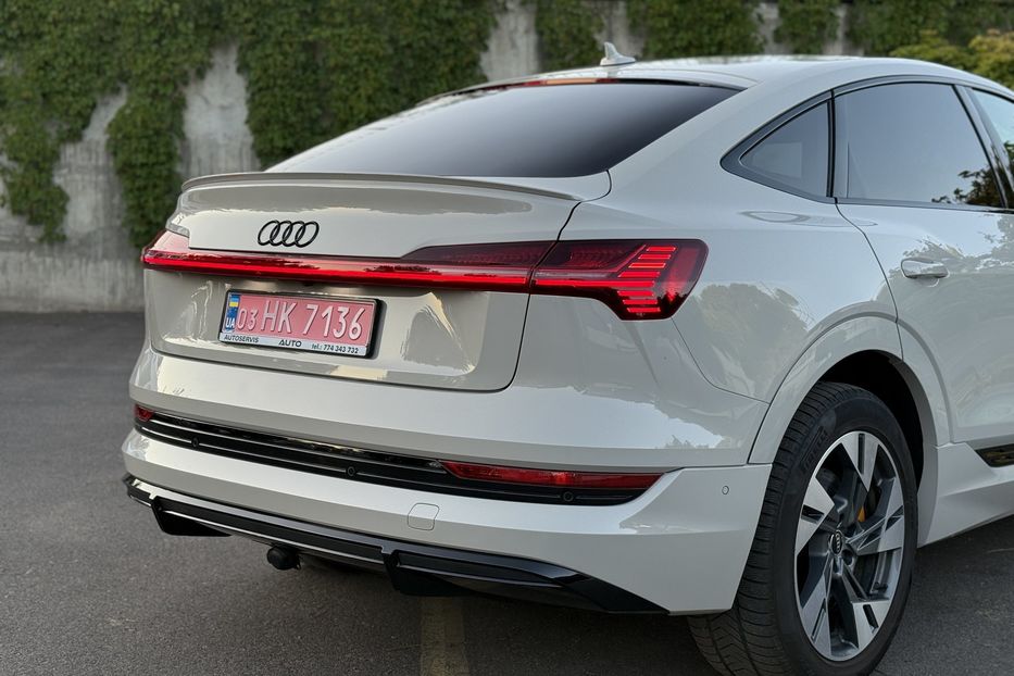 Продам Audi E-Tron 55 авто в Рівному 95kwh 2021 года в Ровно