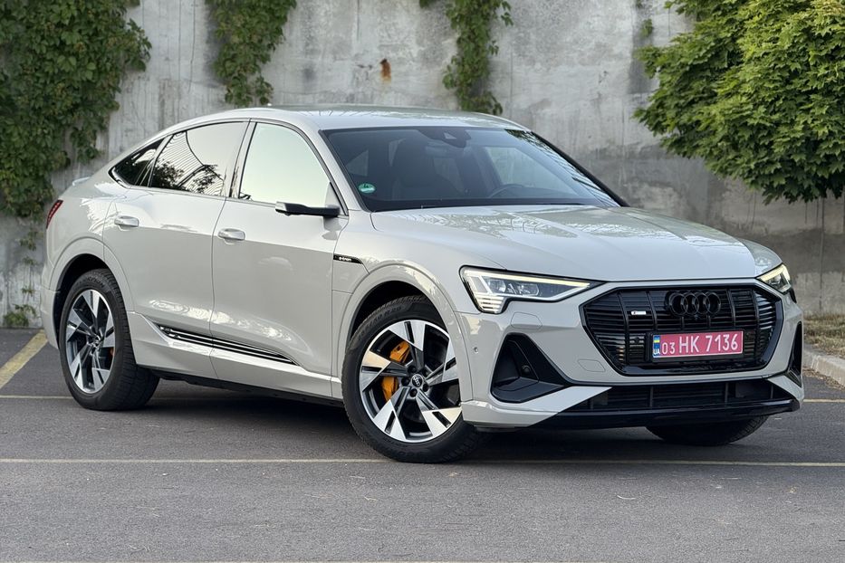 Продам Audi E-Tron 55 авто в Рівному 95kwh 2021 года в Ровно