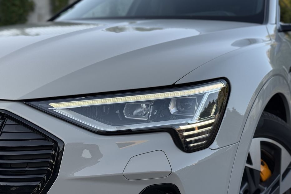 Продам Audi E-Tron 55 авто в Рівному 95kwh 2021 года в Ровно