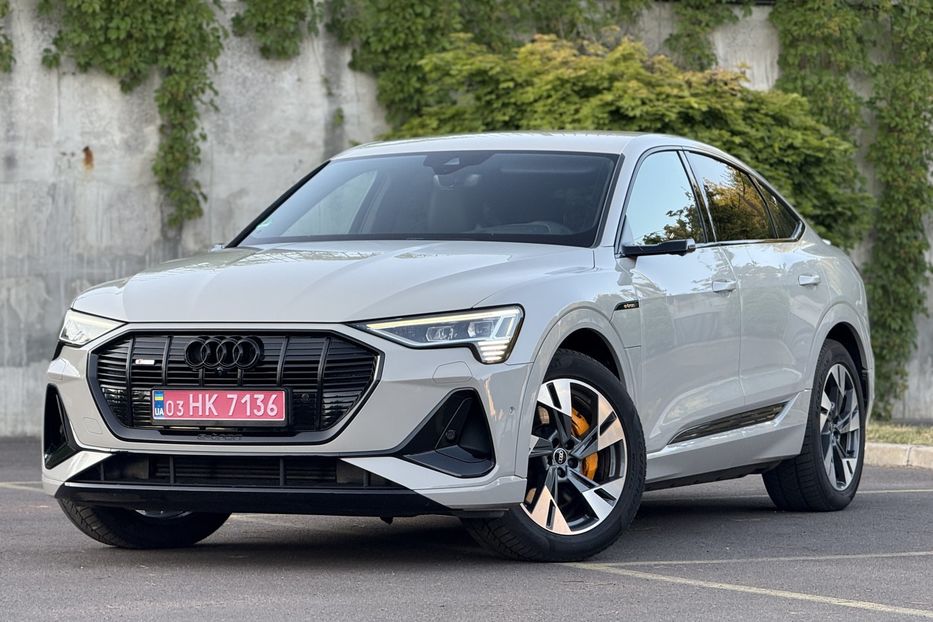Продам Audi E-Tron 55 авто в Рівному 95kwh 2021 года в Ровно