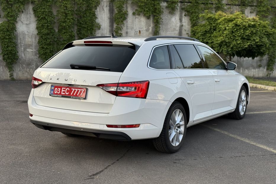 Продам Skoda Superb Style  2021 года в Ровно