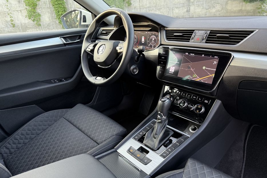 Продам Skoda Superb Style  2021 года в Ровно