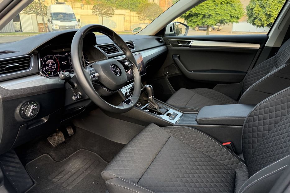 Продам Skoda Superb Style  2021 года в Ровно