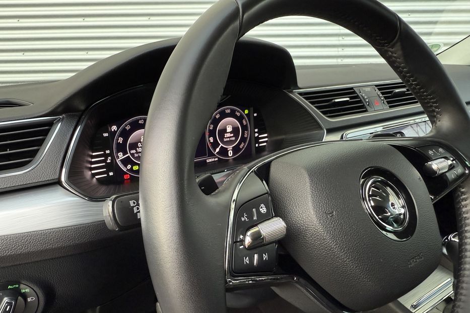 Продам Skoda Superb Style  2021 года в Ровно