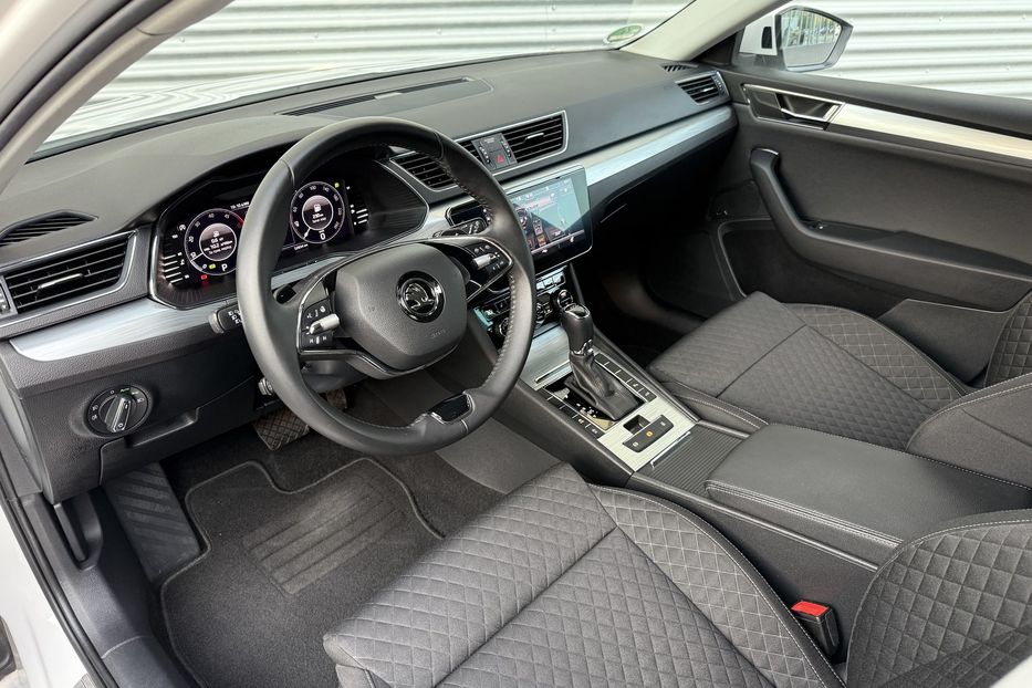 Продам Skoda Superb Style  2021 года в Ровно