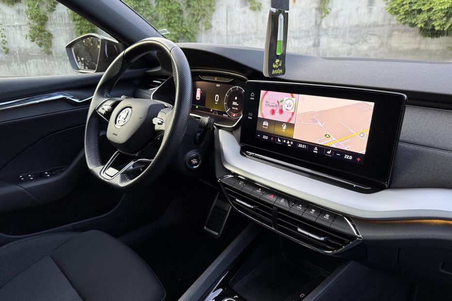 Продам Skoda Octavia A7 Sportline 2021 года в Ровно