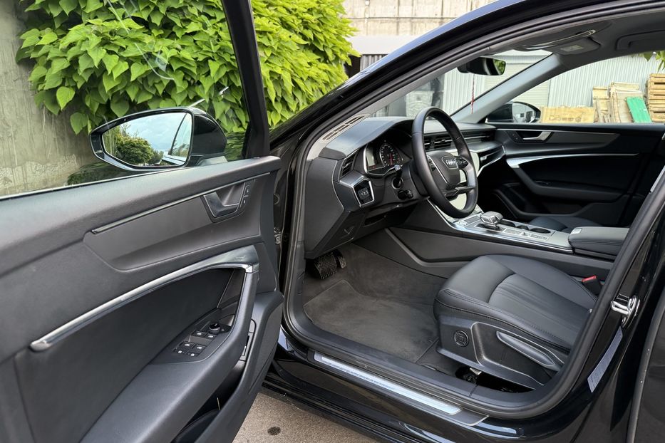 Продам Audi A6 2019 года в Ровно