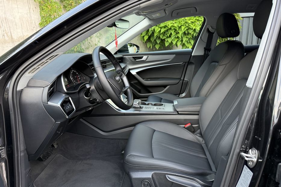Продам Audi A6 2019 года в Ровно