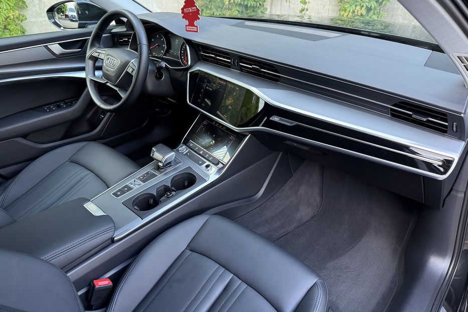 Продам Audi A6 2019 года в Ровно
