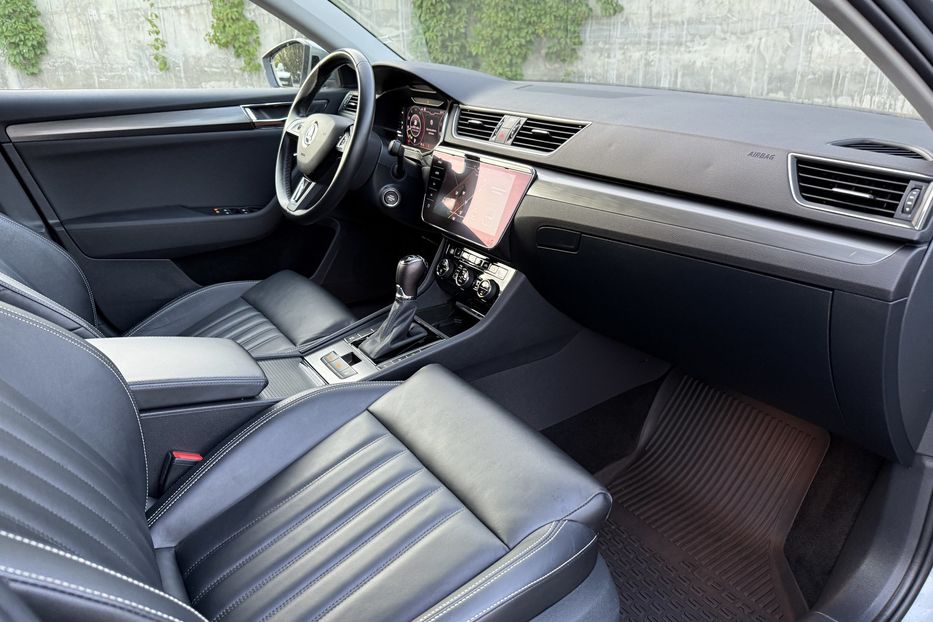 Продам Skoda Superb Style  2020 года в Ровно