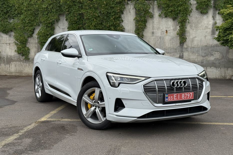 Продам Audi E-Tron 50 2021 года в Ровно