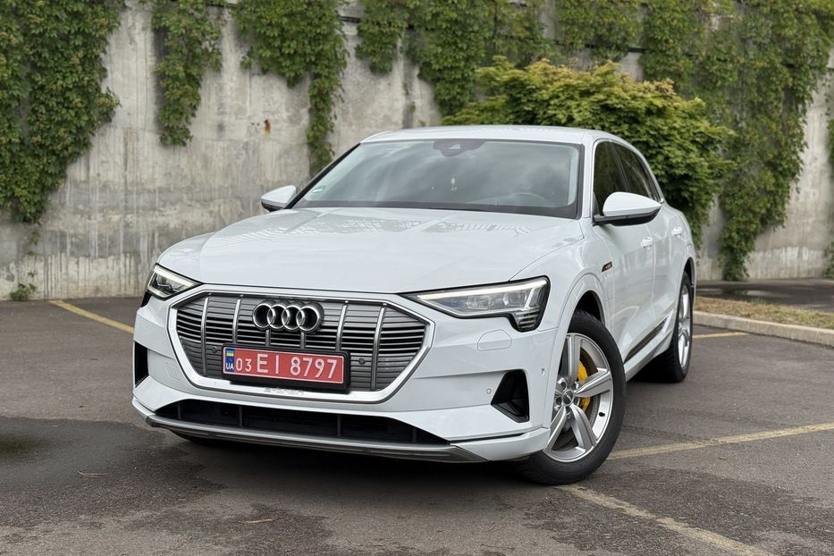 Продам Audi E-Tron 50 2021 года в Ровно