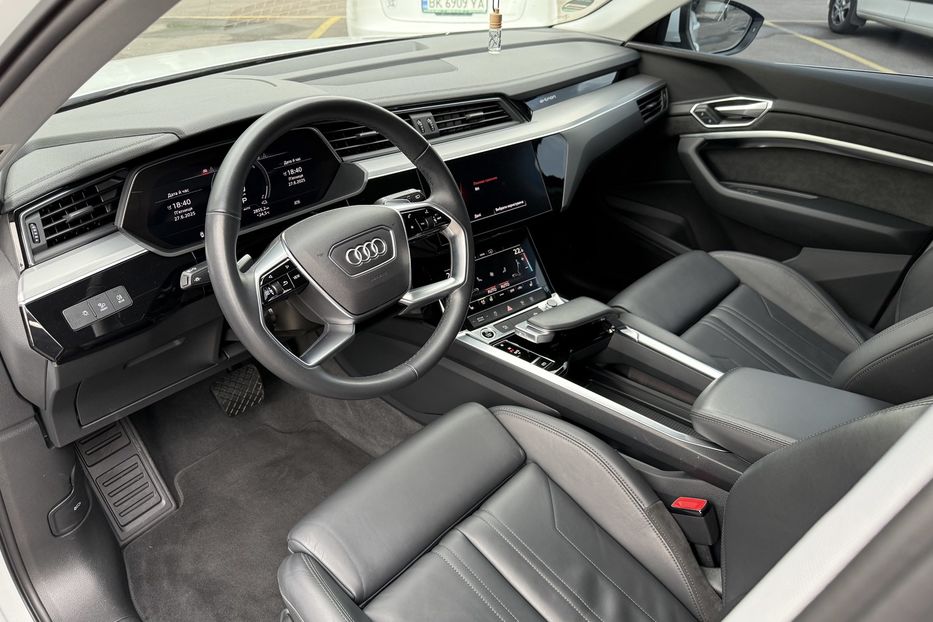 Продам Audi E-Tron 50 2021 года в Ровно