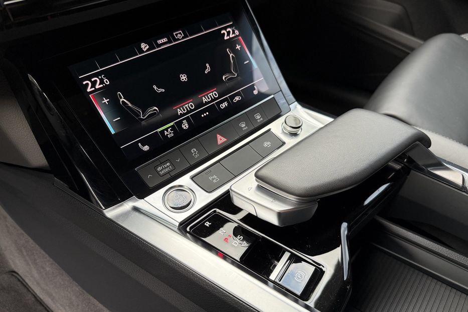 Продам Audi E-Tron 50 2021 года в Ровно