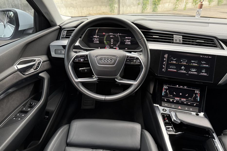 Продам Audi E-Tron 50 2021 года в Ровно