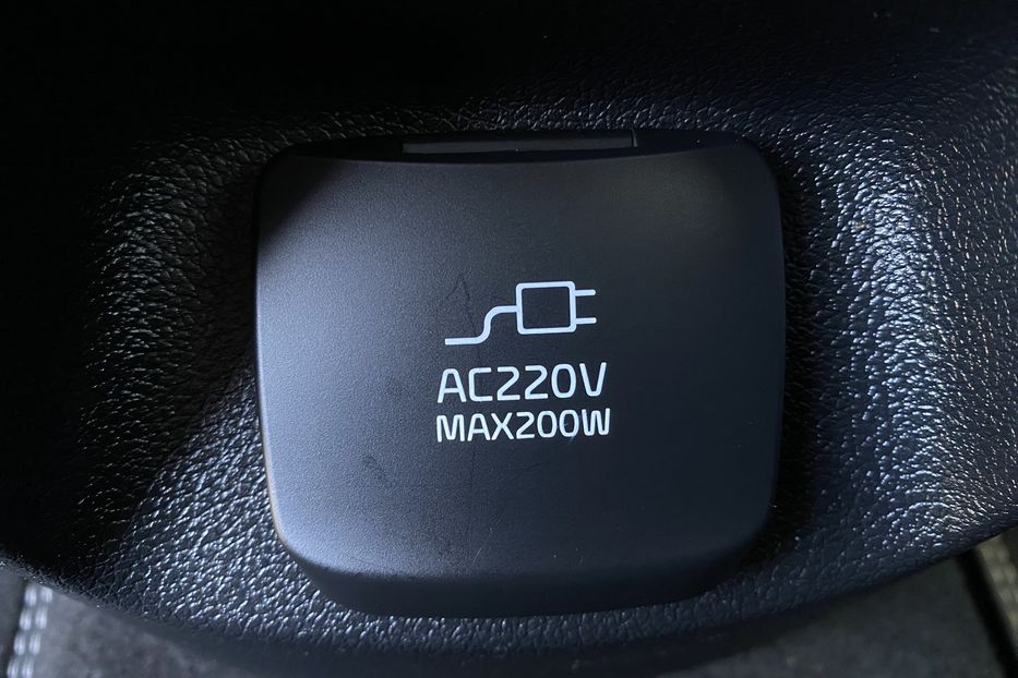 Продам Kia Niro 64кВт Макс.компл.Prestige Люк 2021 года в Львове