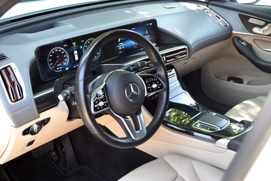 Продам Mercedes-Benz EQC 2021 года в Одессе