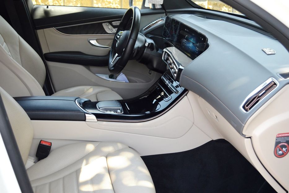 Продам Mercedes-Benz EQC 2021 года в Одессе