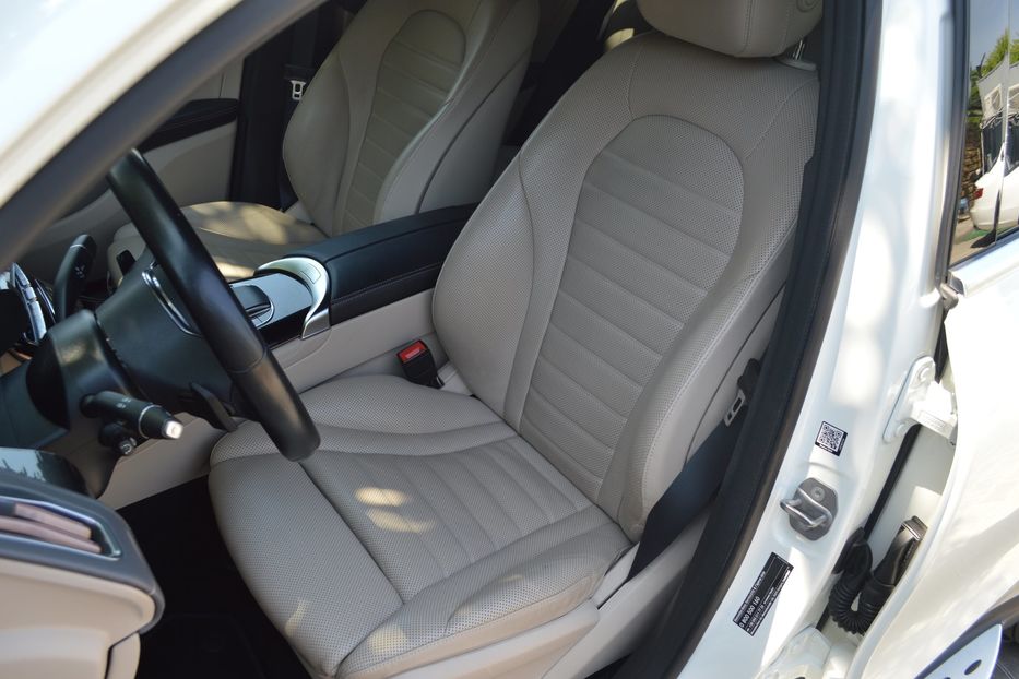 Продам Mercedes-Benz EQC 2021 года в Одессе