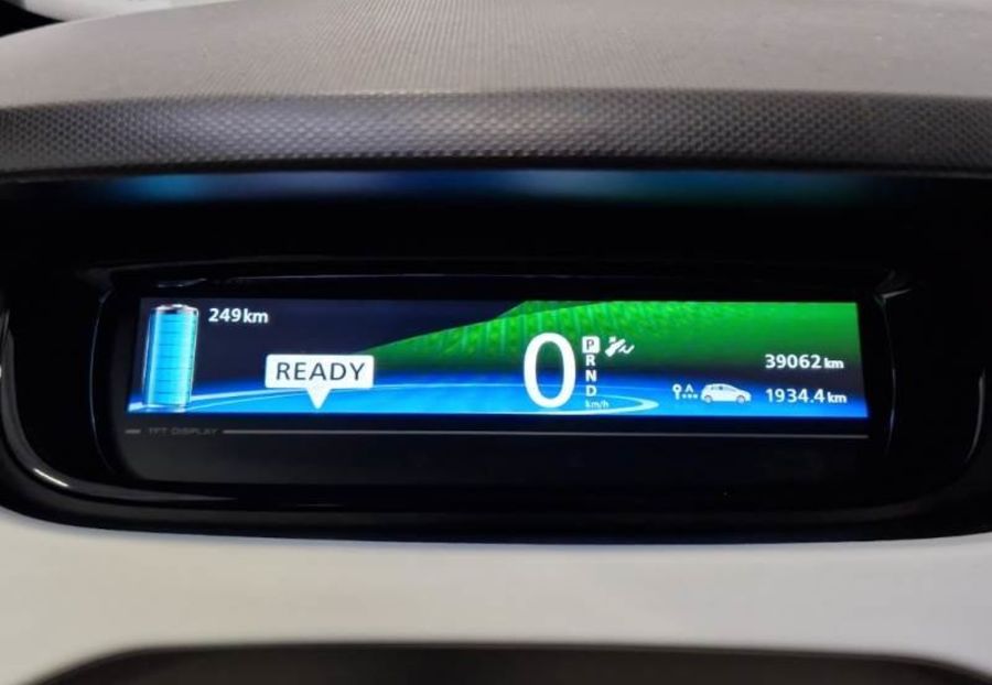 Продам Renault Zoe 43квт 2019 года в Львове