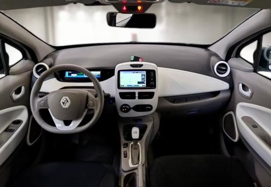 Продам Renault Zoe 43квт 2019 года в Львове