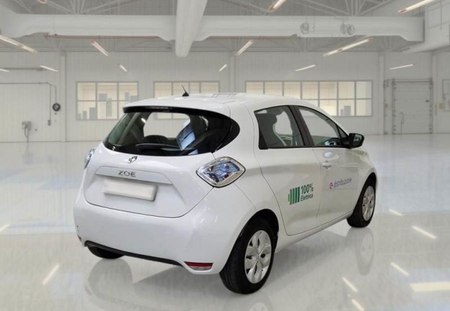Продам Renault Zoe 43квт 2019 года в Львове