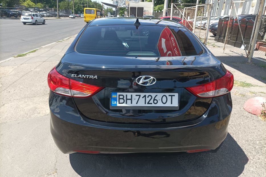 Продам Hyundai Elantra 2011 года в Одессе