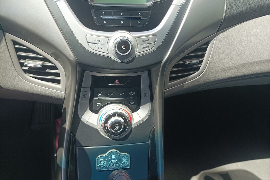 Продам Hyundai Elantra 2011 года в Одессе
